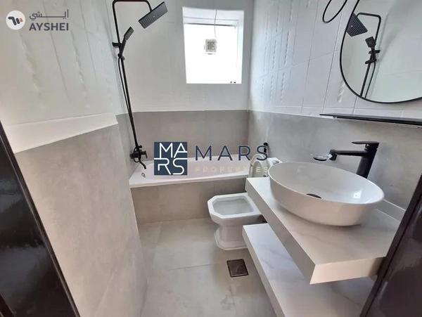 Best 1bhk Apartment with Free GYM. POOL and Parking