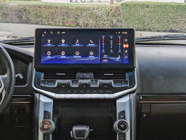 TOYOTA LAND CRUISER 2009 FACELIFTED 2025 WITH INTERIOR AND EXTERIOR GCC IN EXCELLENT CONDITION