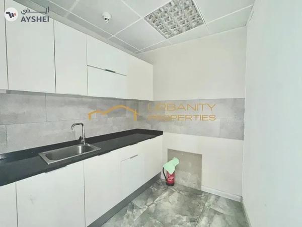 Unfurnished | 3 Glass Cabins | Balcony | Downtown View | 991 Sqft