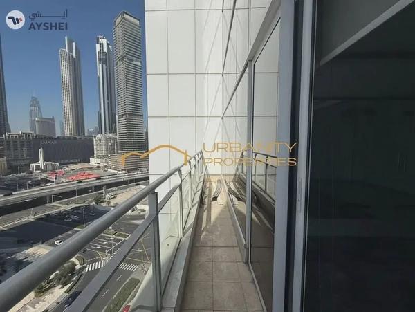 Unfurnished | 3 Glass Cabins | Balcony | Downtown View | 991 Sqft