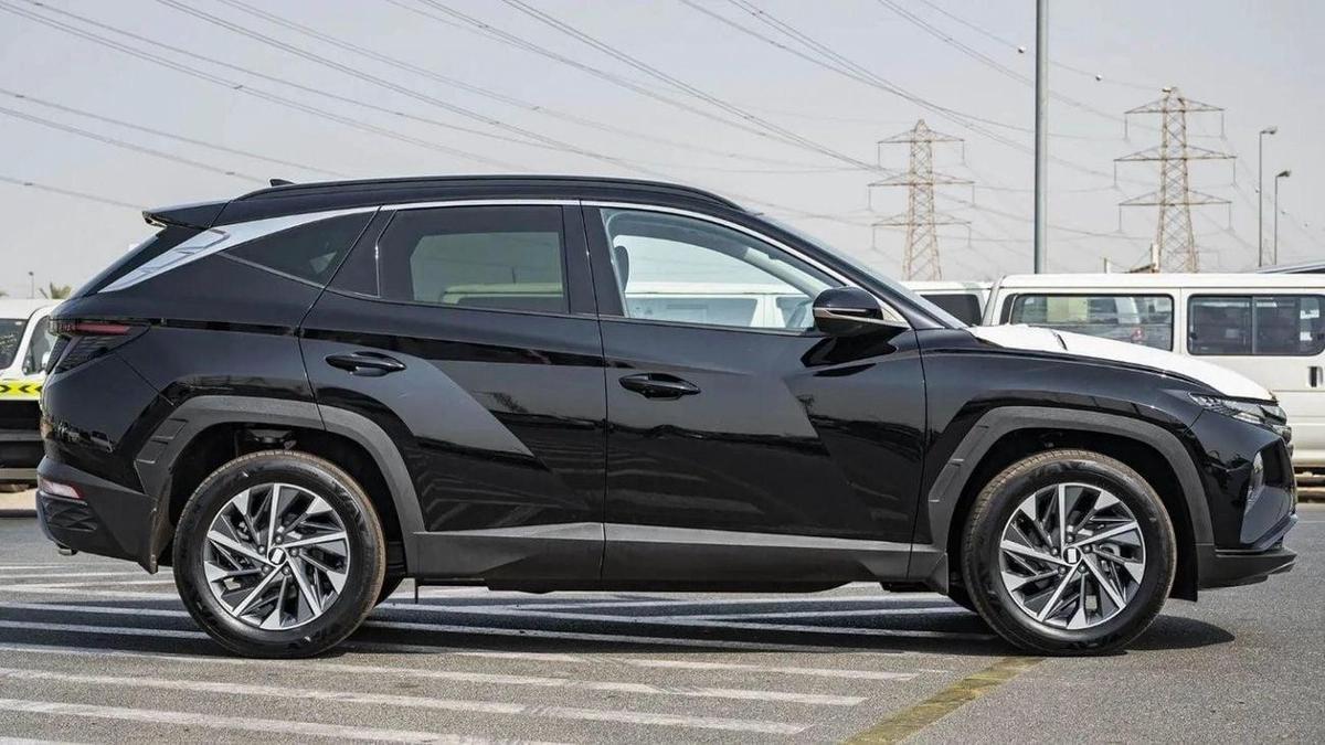 Hyundai Tucson HYUNDAI TUCSON 2022 0KM 1.6L MID OPTION WITH PANORAMIC-2-2