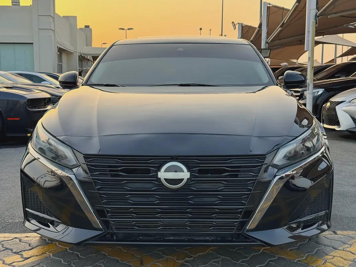 نيسان التيما PLATINUM V4 2.0L TURBO موديل 2019 وارد فل اوبشن خمس كاميرات ، رادار ، قياده ذاتيه-0-0