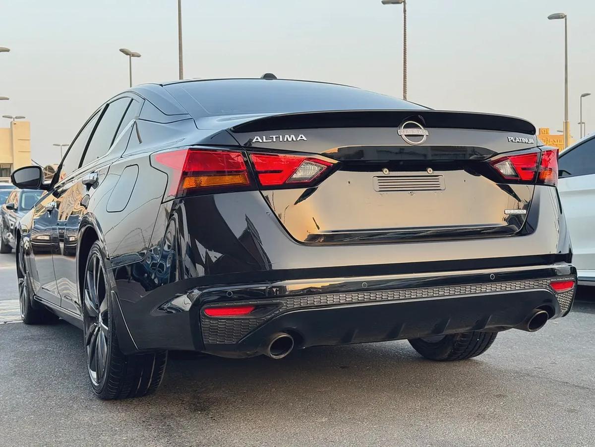 نيسان التيما PLATINUM V4 2.0L TURBO موديل 2019 وارد فل اوبشن خمس كاميرات ، رادار ، قياده ذاتيه-6-6