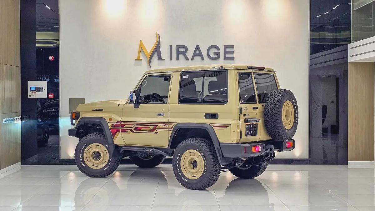 TOYOTA - LAND CRUISER - LC76 - LX HARD TOP - SINGLE CABIN - V6 4.0L - 2024 - GCC SPECS - 5000KM-15-15