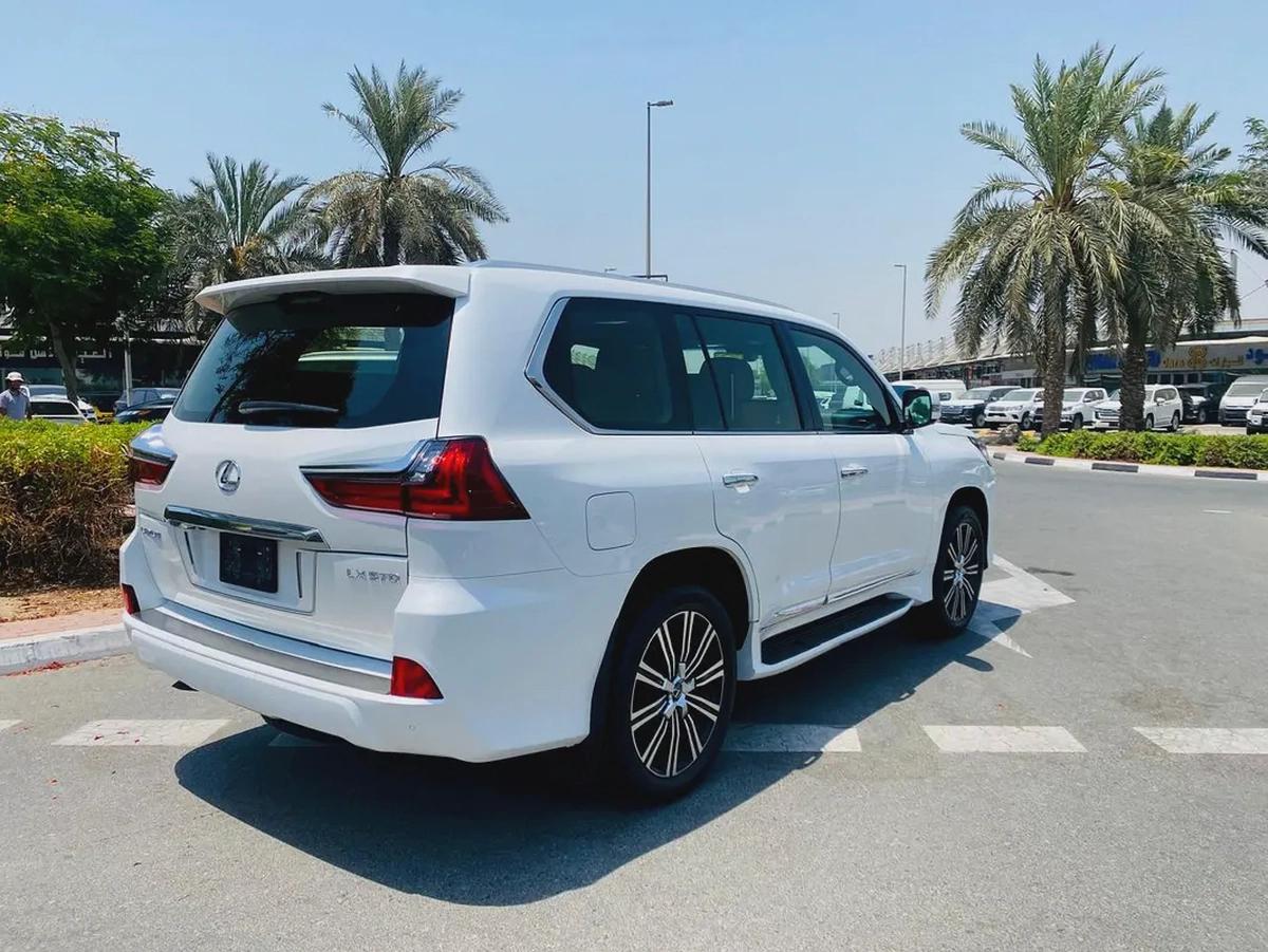 Lexus LX570 2019 GCC-6-6