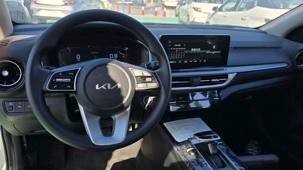 Kia Cerato 1.5L