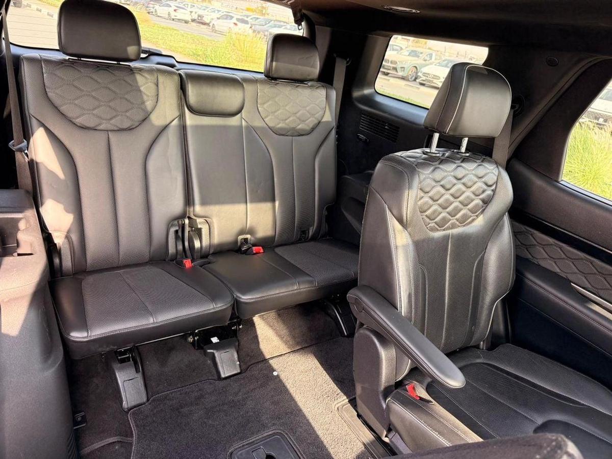 Hyundai Palisade Limited 3.8 L panoramic, 360 cameras full option-20-20