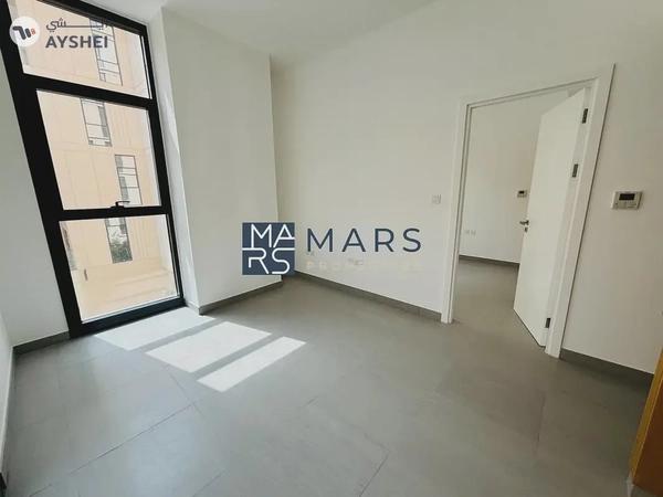 Charming 1BHK Corner Apartment with Scenic Views