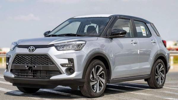 Toyota Raize 1.0P AT TURBO MY2023 – SILVER