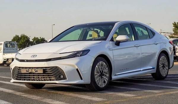 2026 - CAMRY LE 2.5L HYBRID WITH PANORAMIC ROOF - GCC