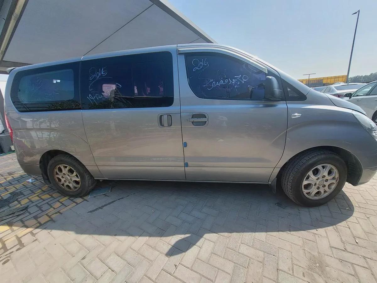 هيونداي H1 كراند ستار اكس 2015-2-2