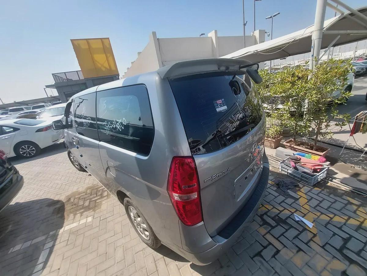 هيونداي H1 كراند ستار اكس 2015-9-9