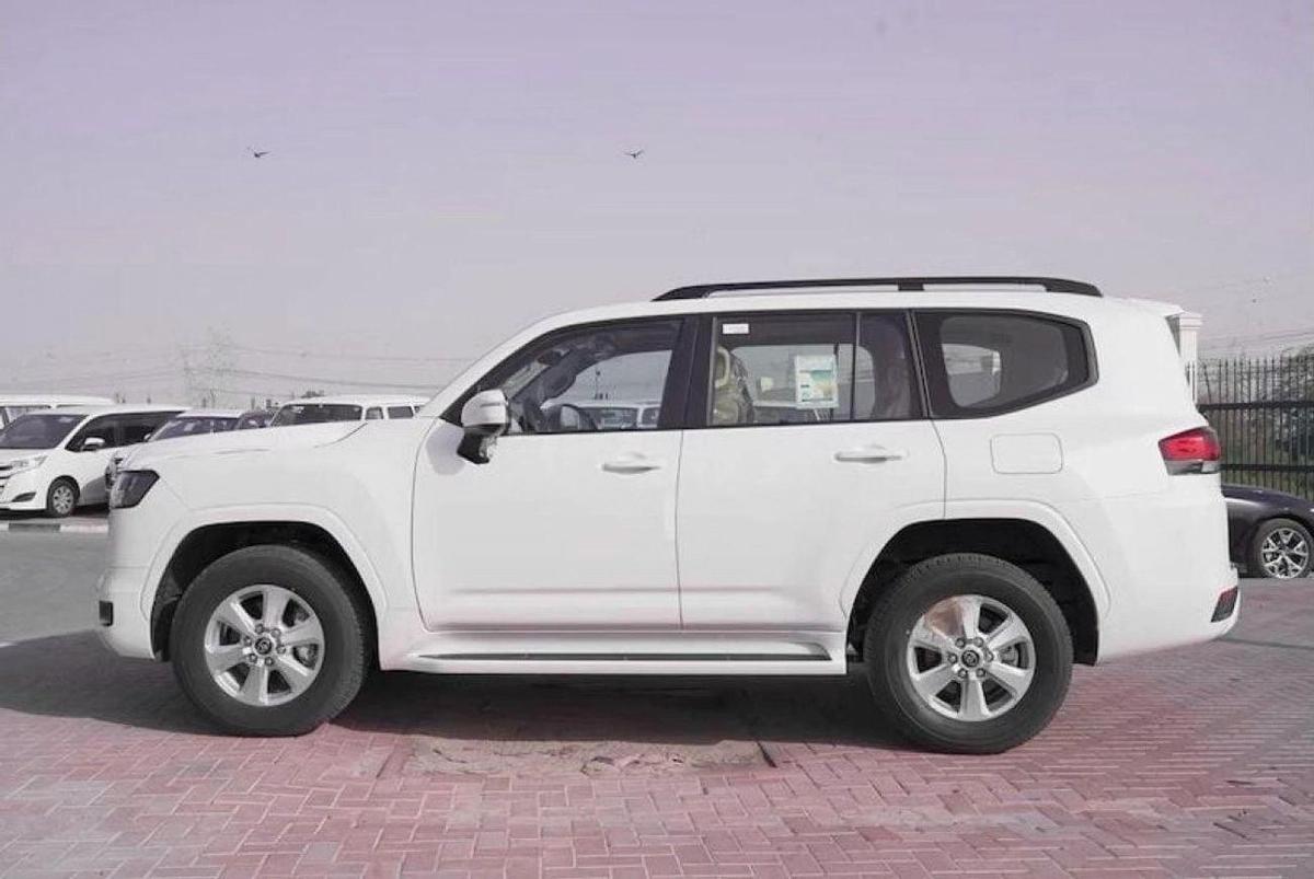 Toyota Land Cruiser GXR 3.5L-1-1