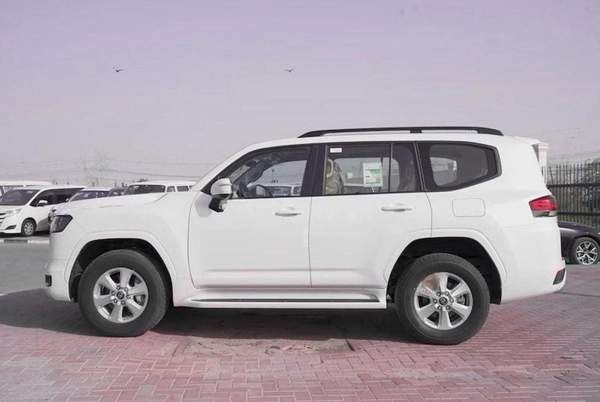 Toyota Land Cruiser GXR 3.5L