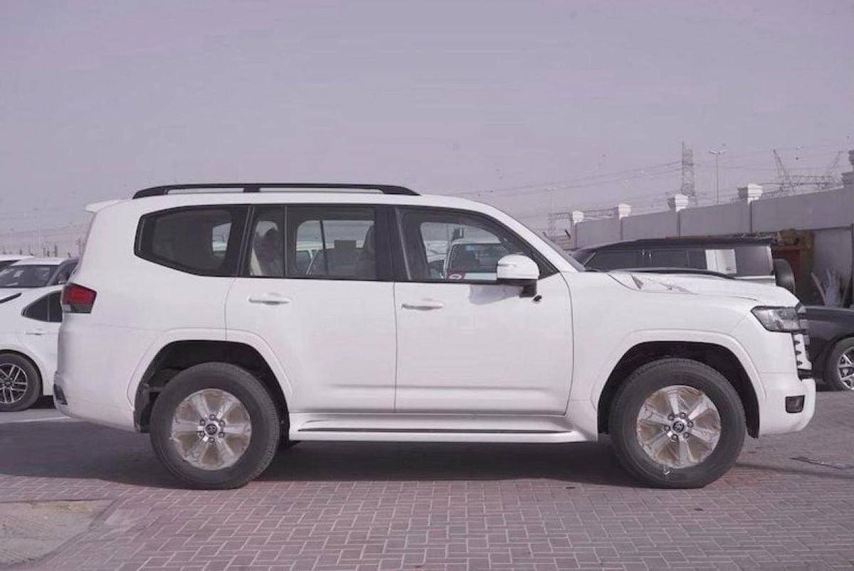 Toyota Land Cruiser GXR 3.5L-2-2