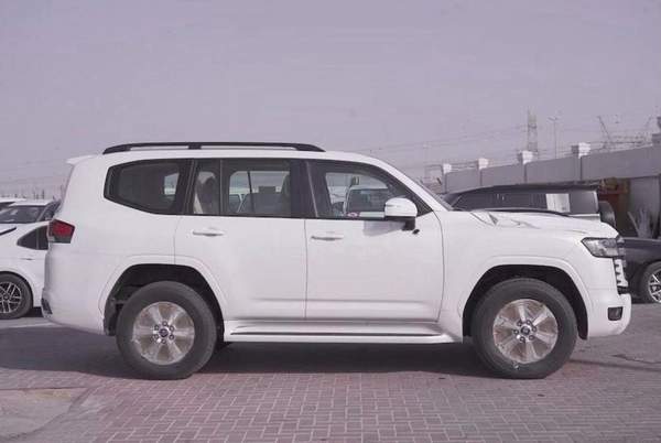 Toyota Land Cruiser GXR 3.5L