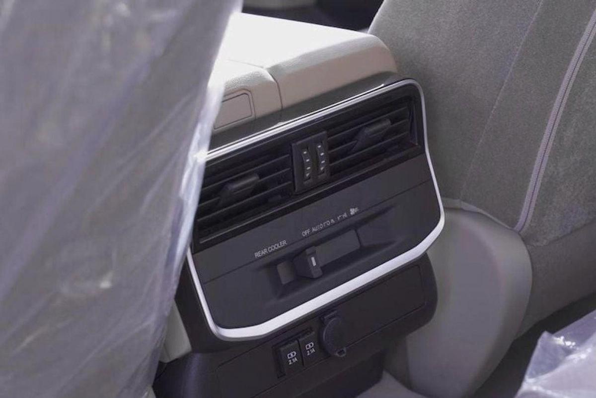 Toyota Land Cruiser GXR 3.5L-14-14