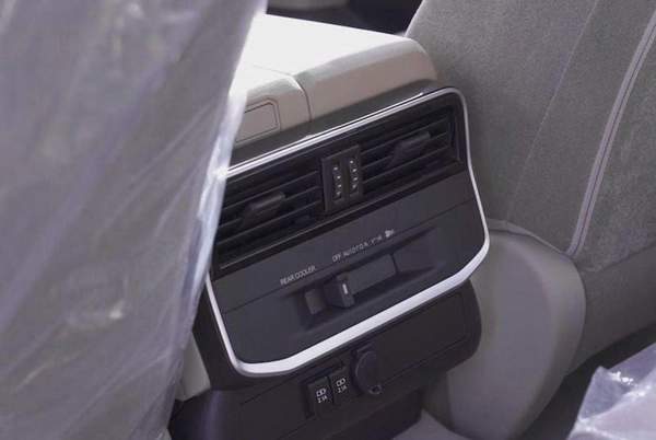 Toyota Land Cruiser GXR 3.5L