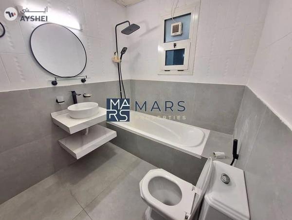 Best Newly Renovated {2BHK Apartment} Free Parking