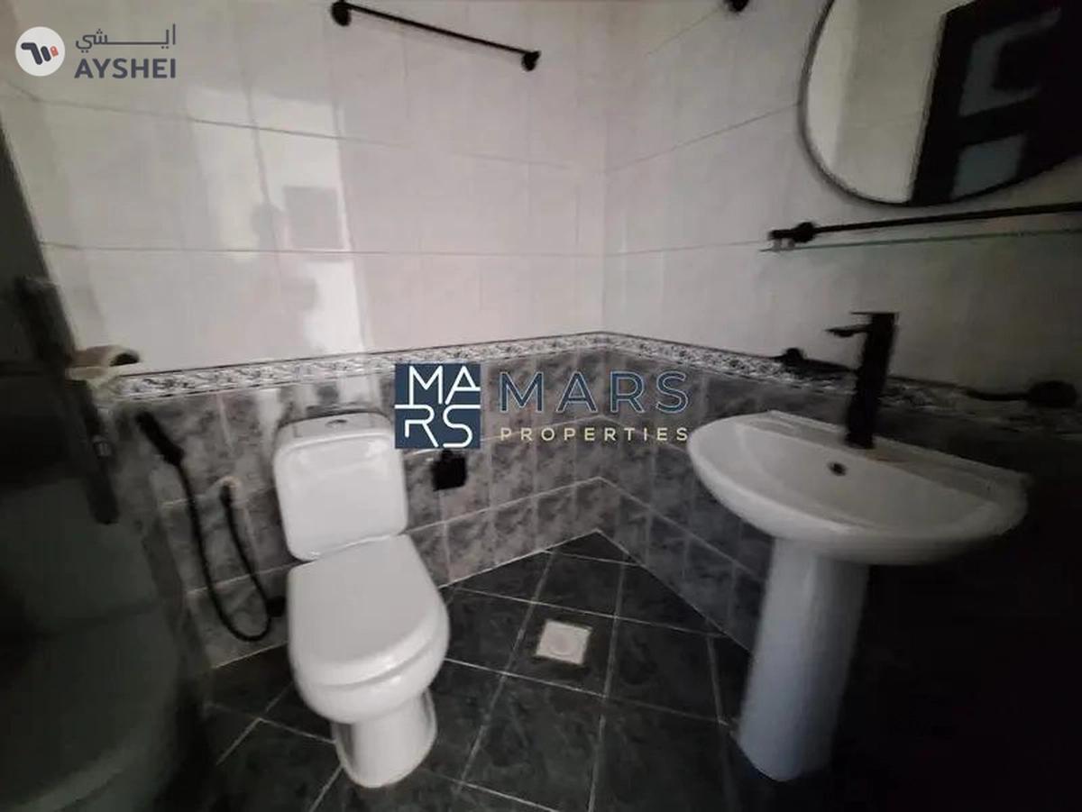 Best Newly Renovated {2BHK Apartment} Free Parking-6-6