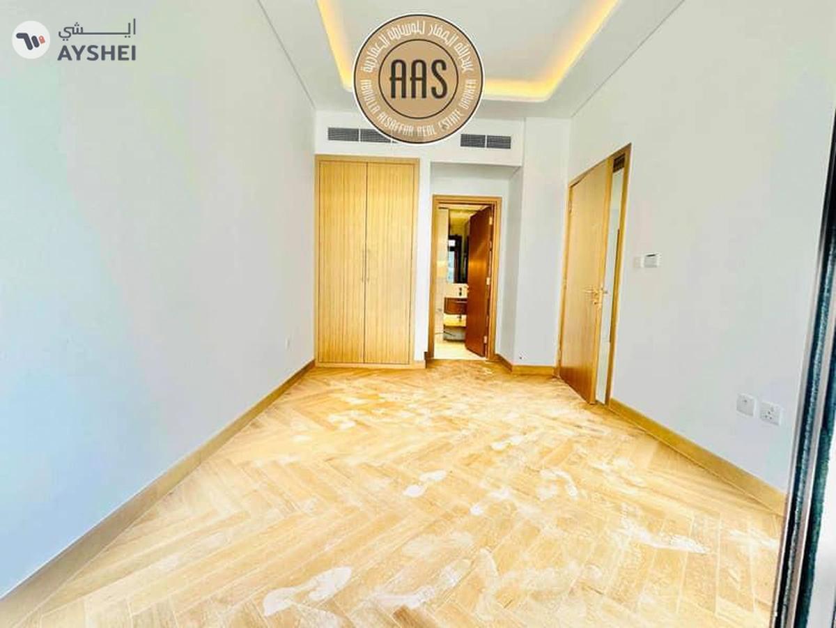 Huge size •• great community •• hot offer •• chiller free •• brand new-12-12