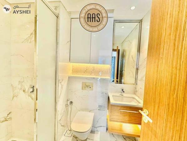 Huge size •• great community •• hot offer •• chiller free •• brand new