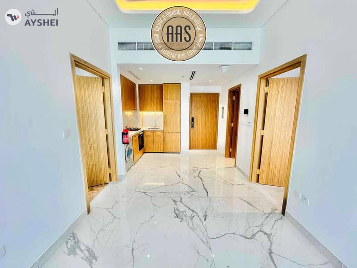 Huge size •• great community •• hot offer •• chiller free •• brand new-1-landscape