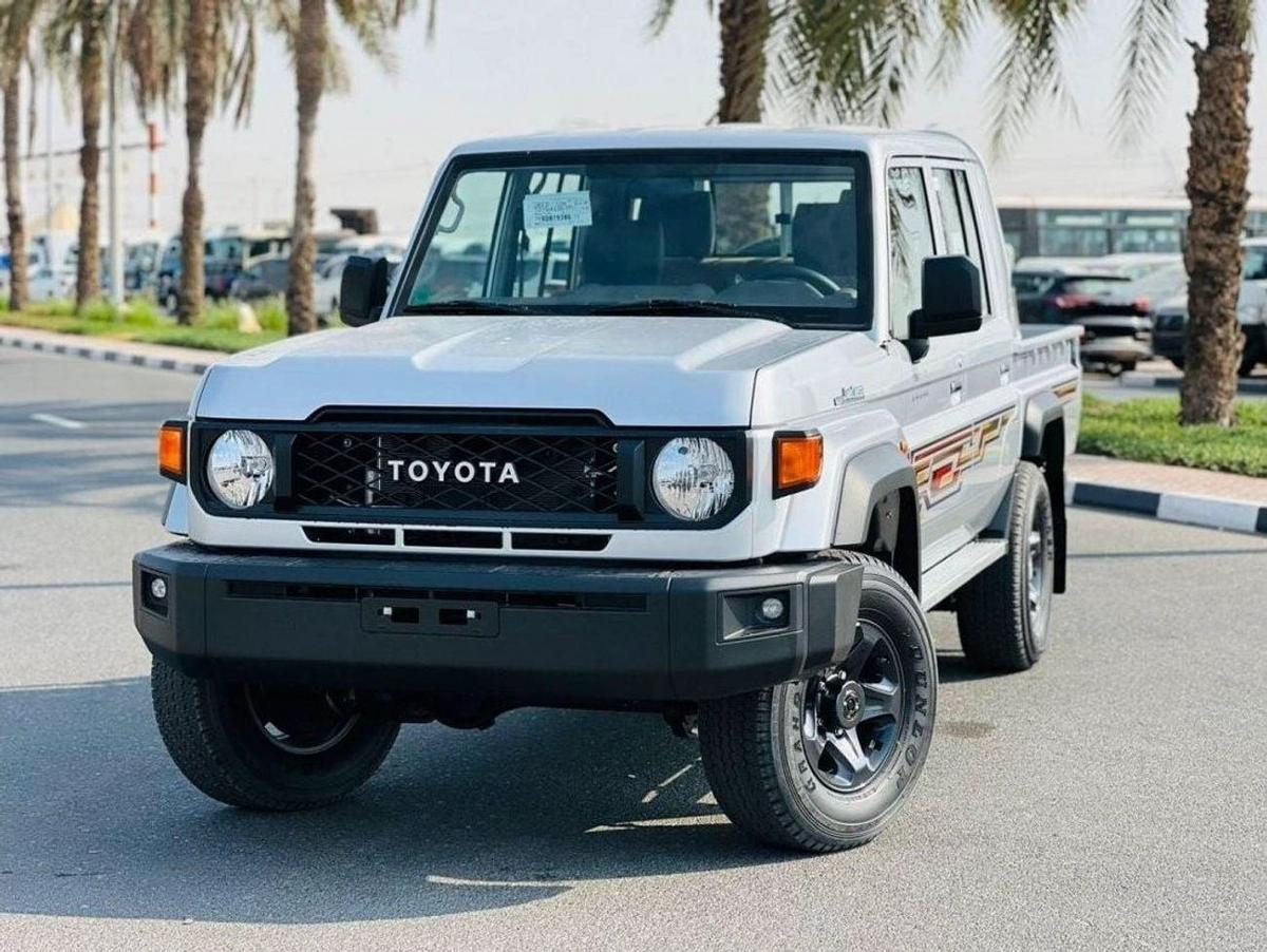 Toyota Land Cruiser Pick Up 4.0L PETROL AUTOMATIC DOUBLE CABINE 2024 GCC-0-0