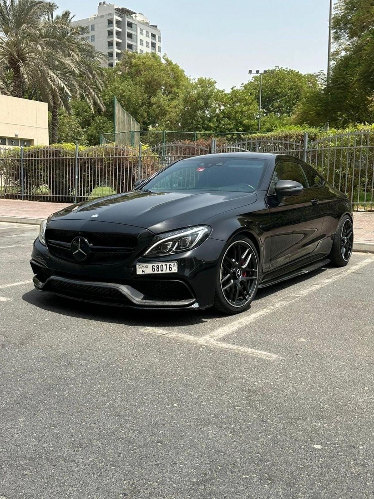 Mercedes Benz C 63 Coupe-0-0