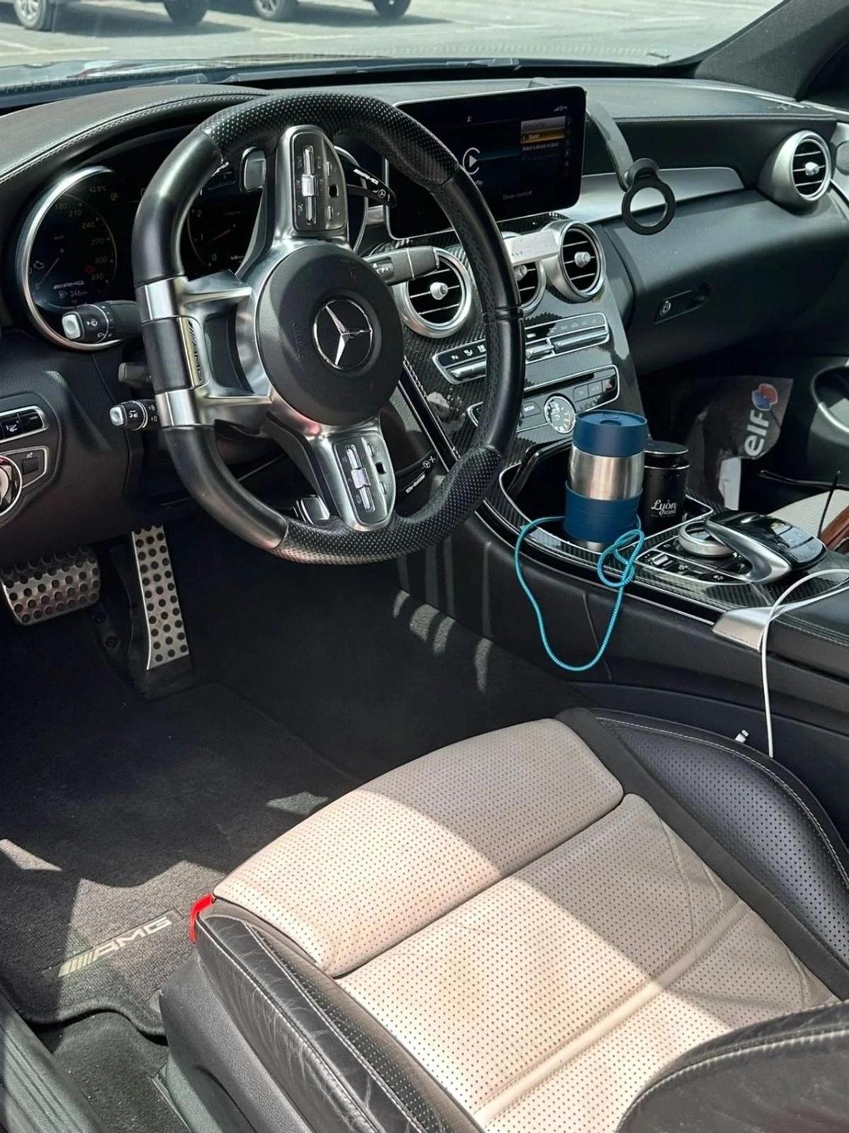 Mercedes Benz C 63 Coupe-5-5