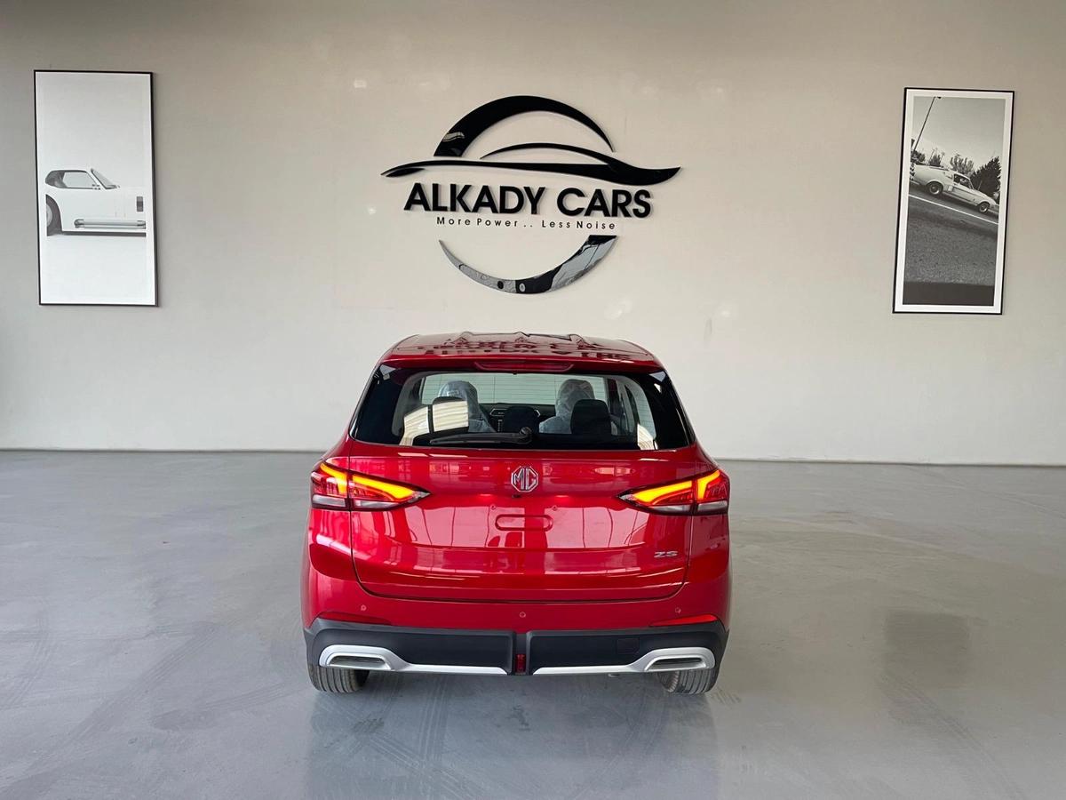 MG ZS 1.5L Comfort (New Shape) 2025 GCC Specs-2-2
