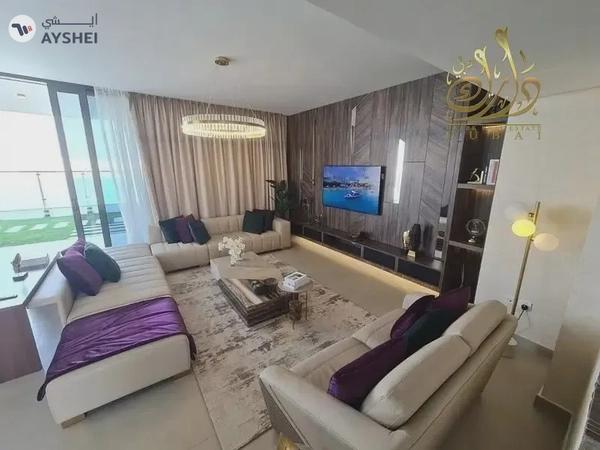 READY TO MOVE-BEST PRICE FOR VILLA BEACH FRONT - NO COMMISSION - FREEHOLD