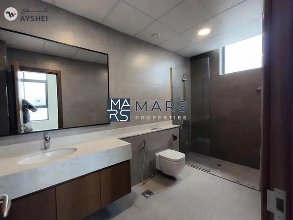 FREEHOLD CORNER VILLA FOR SALE IN TILAL CITY