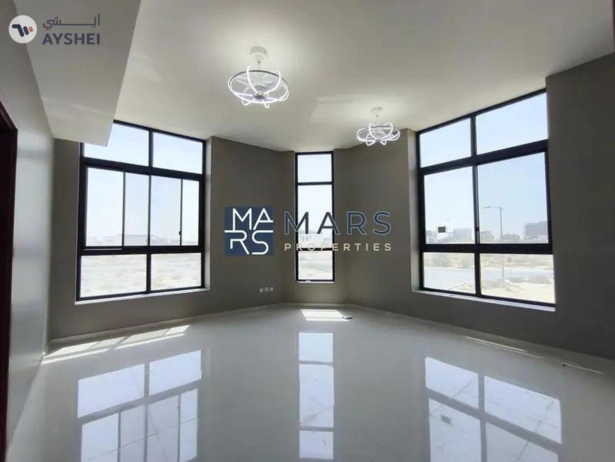 FREEHOLD CORNER VILLA FOR SALE IN TILAL CITY-4-4