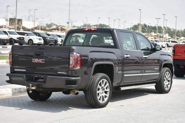 GCC SIERRA DENALI 6.2 4WD 2016 | GREY