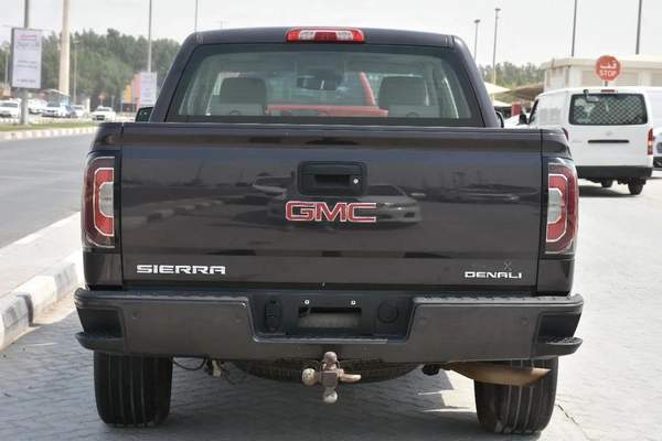 GCC SIERRA DENALI 6.2 4WD 2016 | GREY