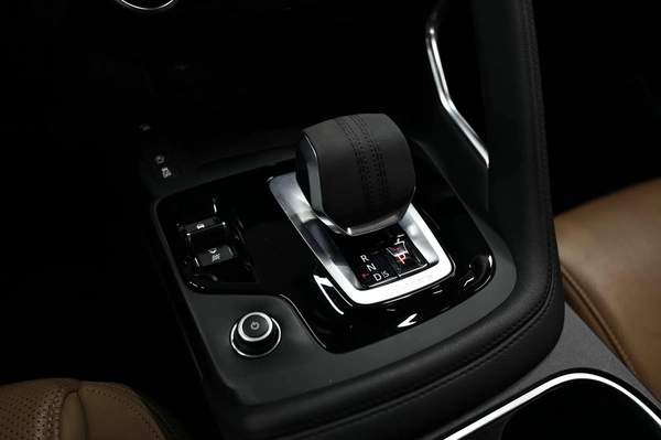 2,050 AED Monthy | Low KMs | Free Insurance and Registration | Warranty Till 2026