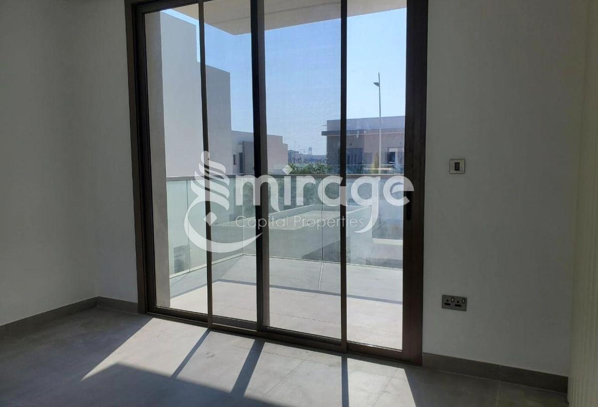 Stunning 4BHK | Double Middle | Great Location-2-2