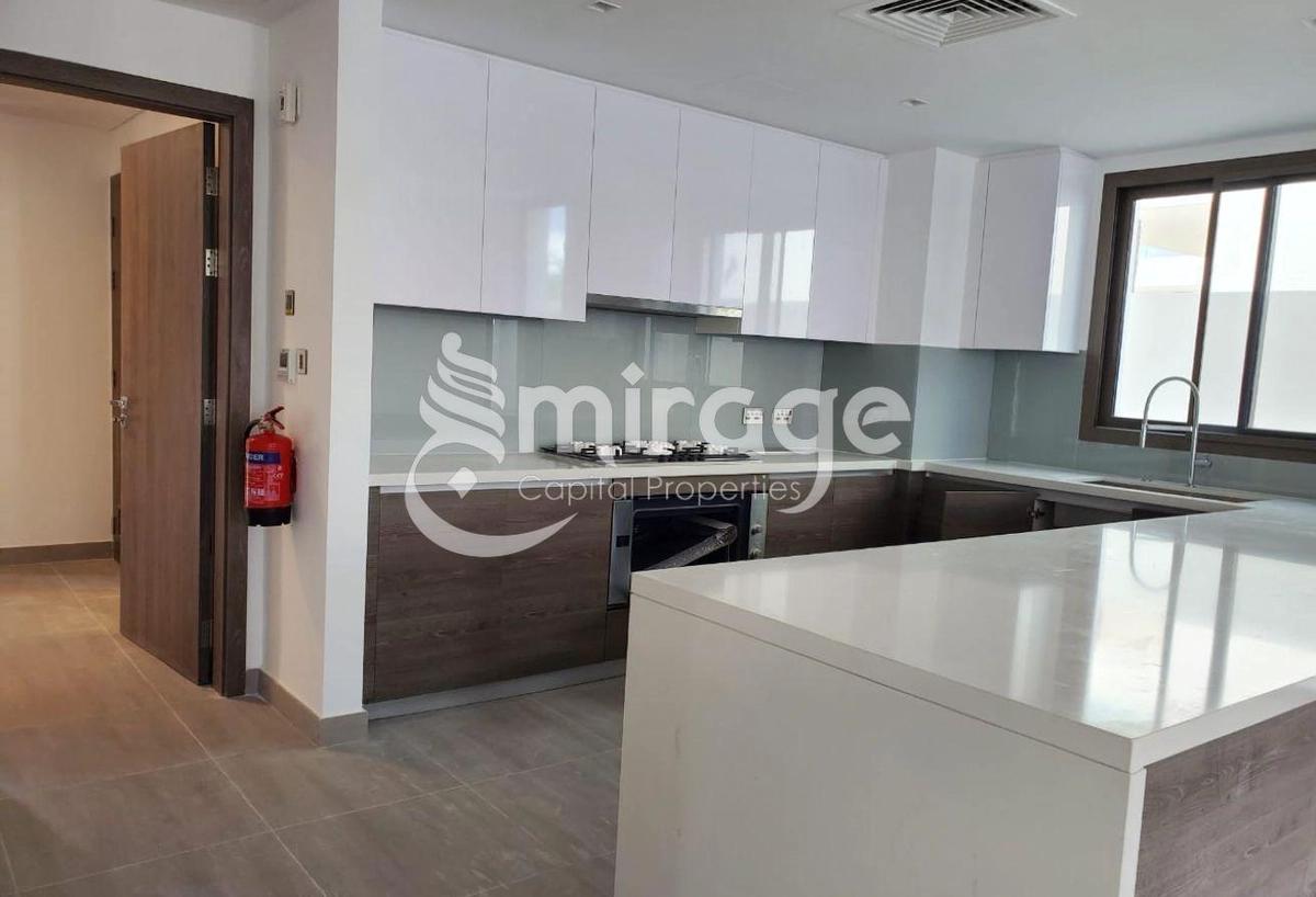 Stunning 4BHK | Double Middle | Great Location-0-landscape