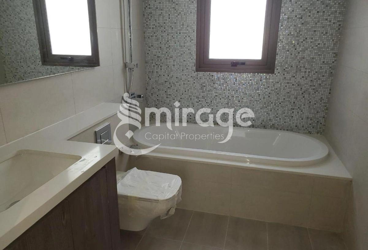 Stunning 4BHK | Double Middle | Great Location-3-3