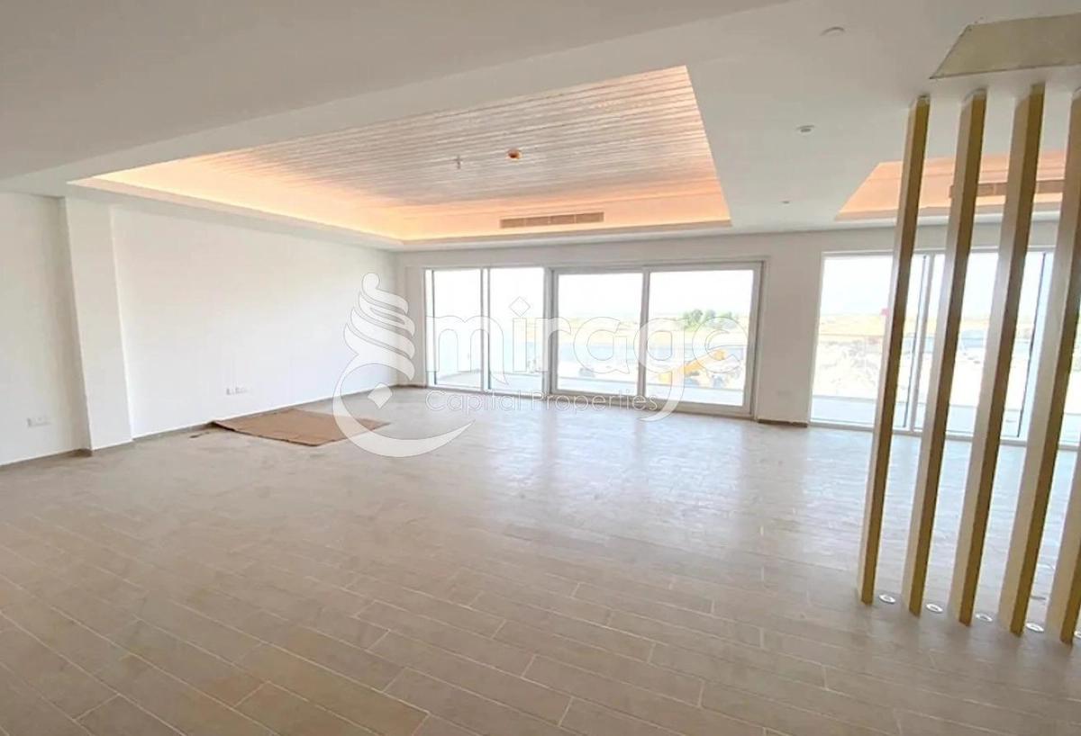 Perfect 3BHK+M | w Pool and Balcony | Beach House-8-8