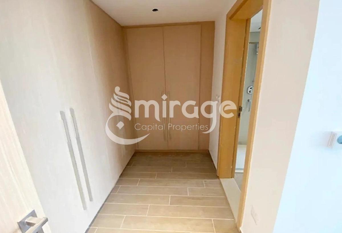 Perfect 3BHK+M | w Pool and Balcony | Beach House-3-3