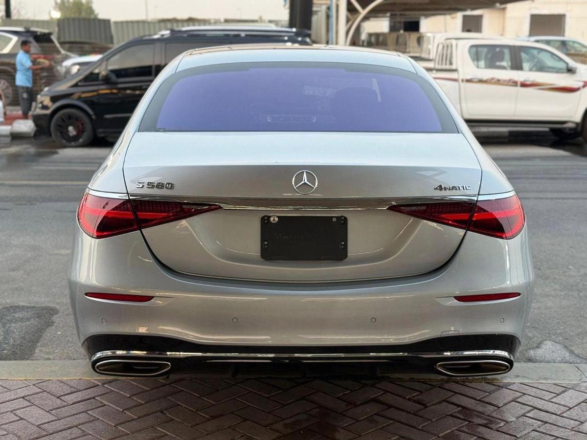 Mercedes-Benz S 580-4-4