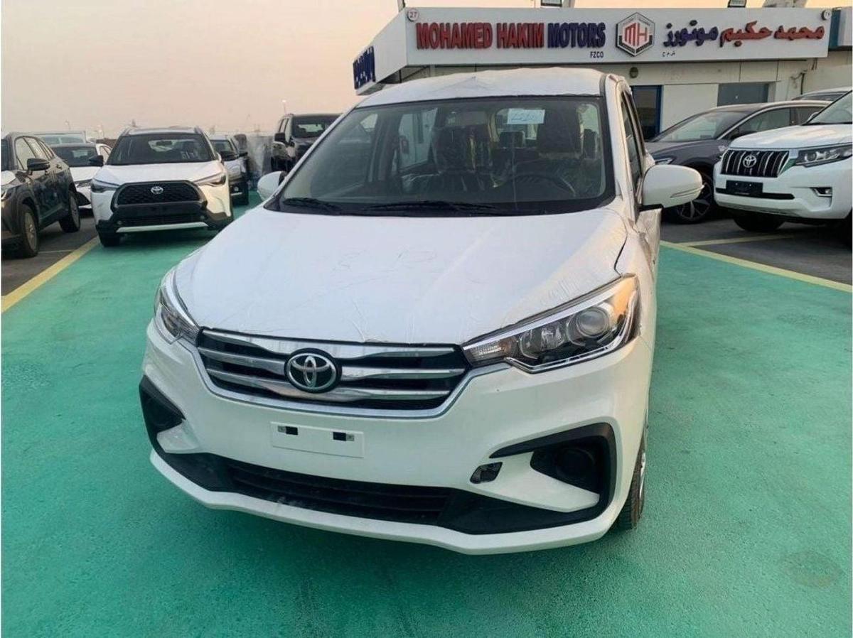 Toyota Rumion 1.5 // automatic // 2025-2-2