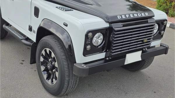 Defender 90 (Diesel Manual)