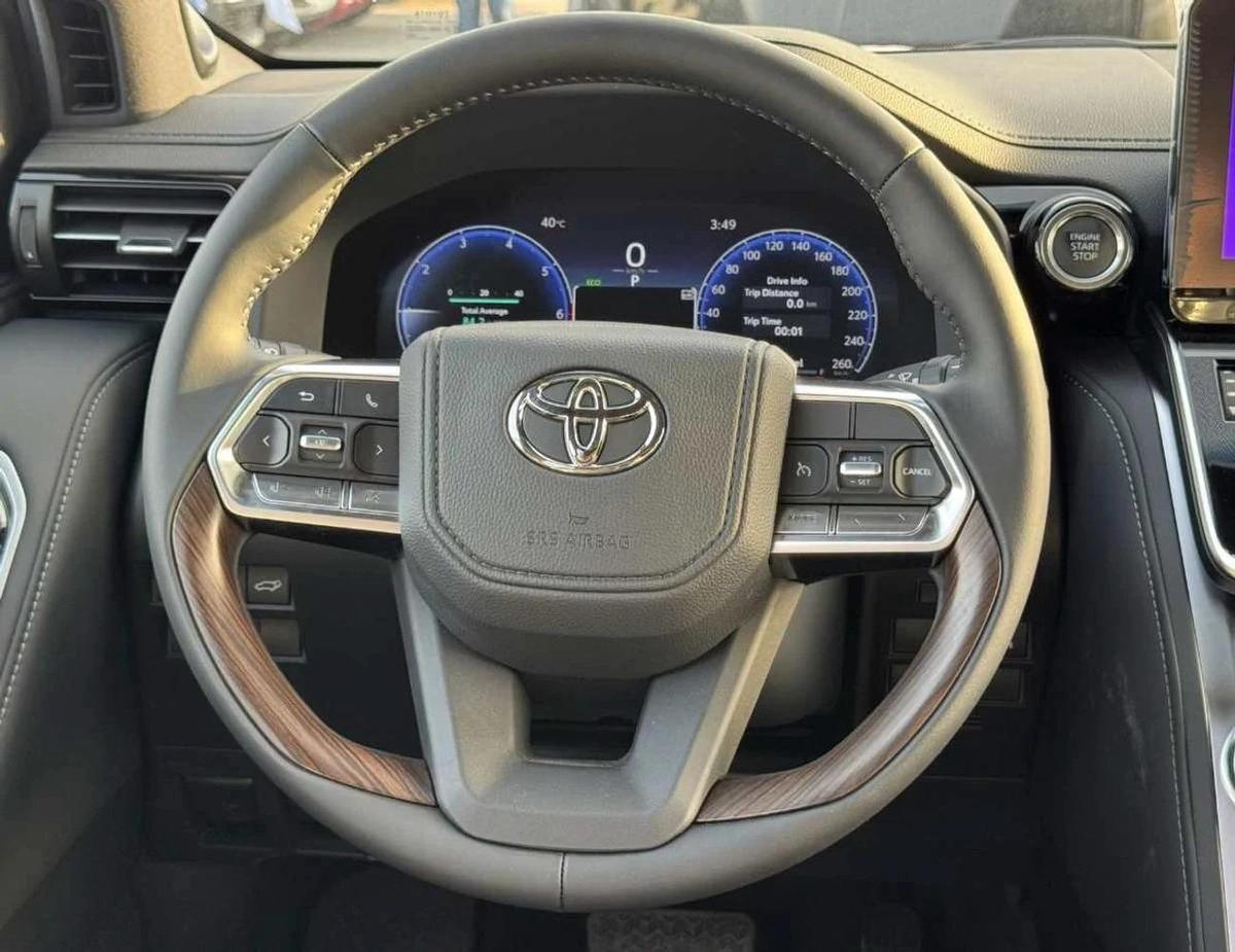 TOYOTA LANDCRUISER || 3.5L TWIN TURBO TOP VARIANT 2026 || only for Africa-3-3