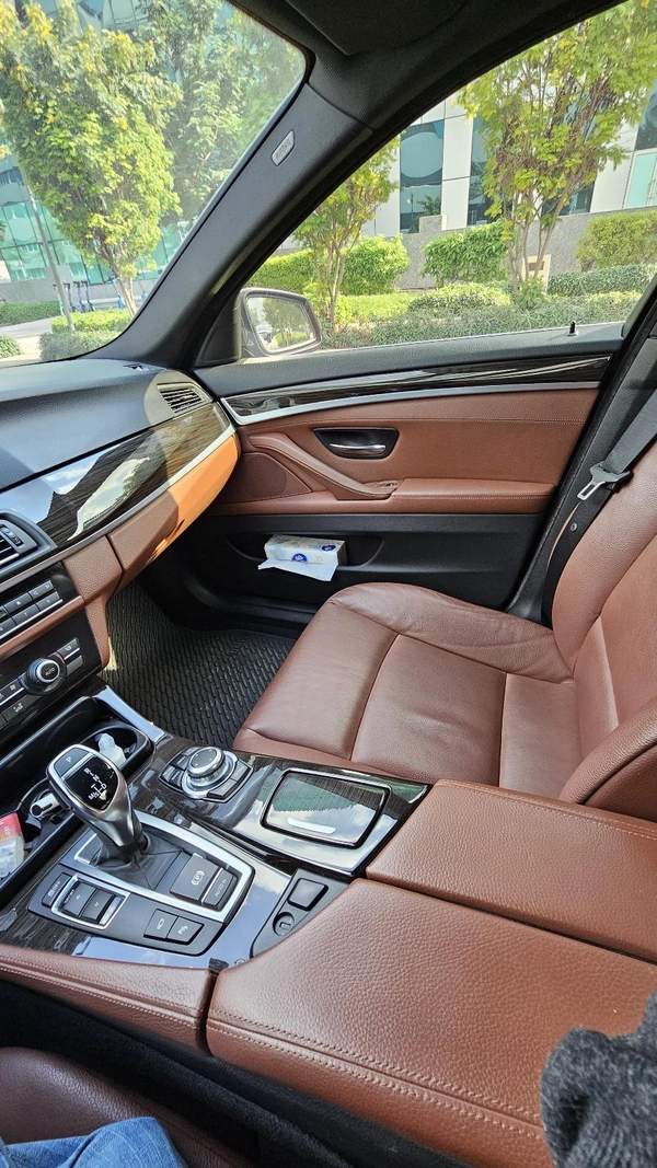 BMW 530i GCC (2013)