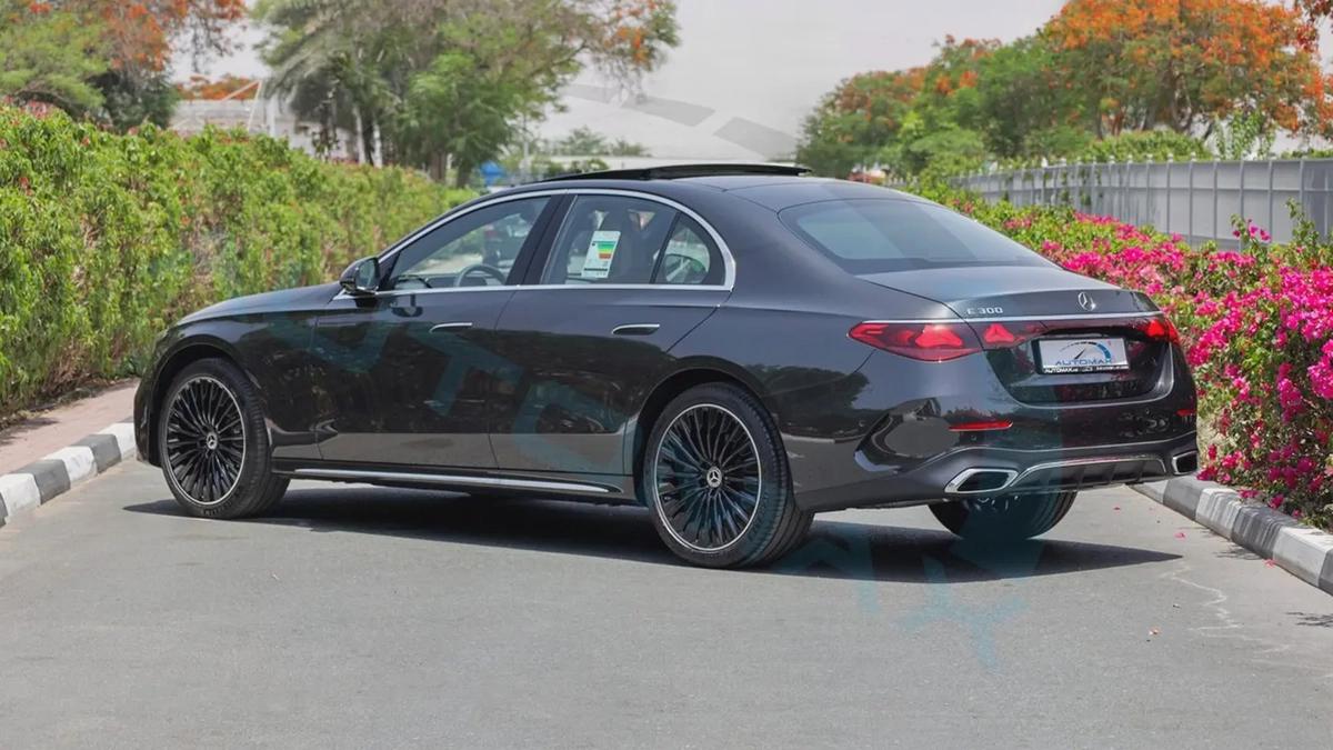 ( Only For Export ) 2026 Mercedes-Benz E 300 AMG EQ Boost 2.0T RWD GCC BRAND NEW-4-4