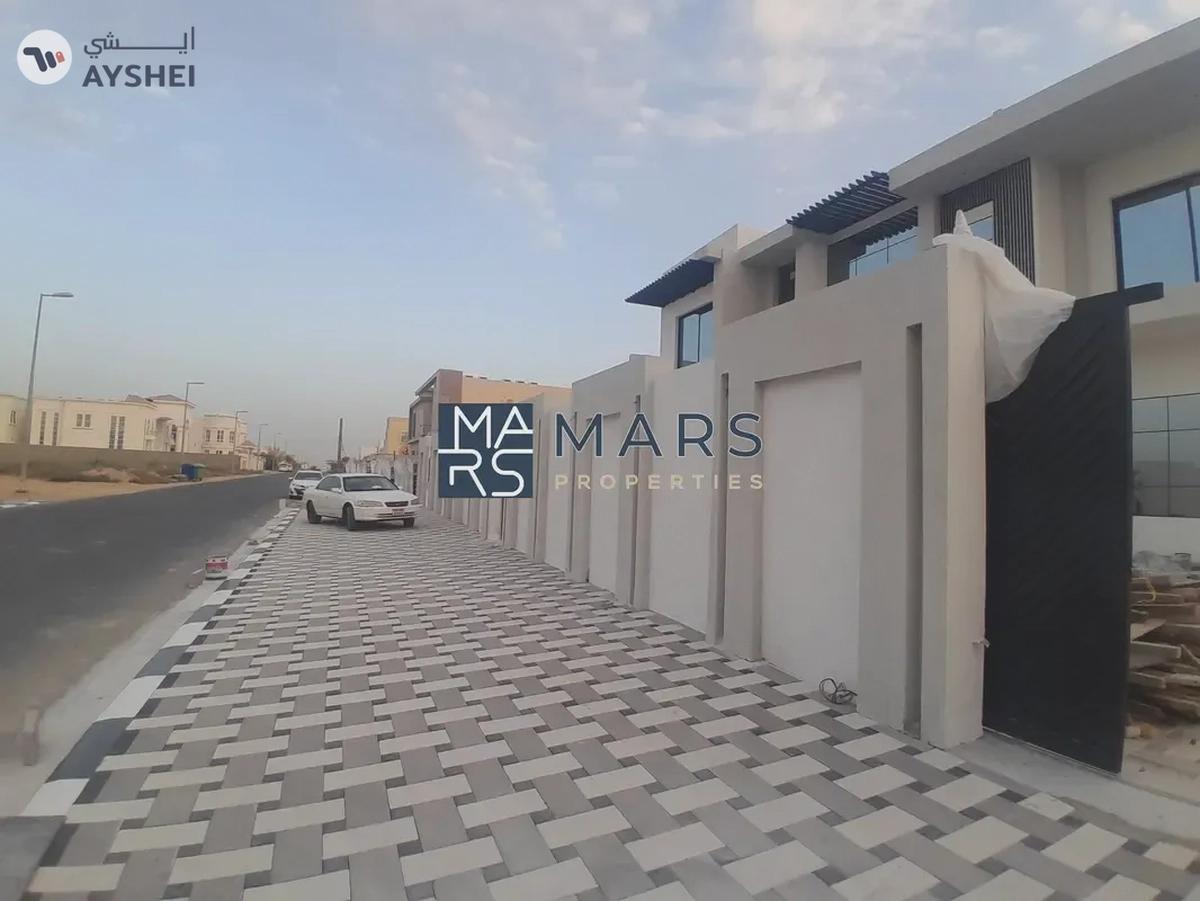 Villa for sale with a modern design directly from the owner without an intermediary-10-10