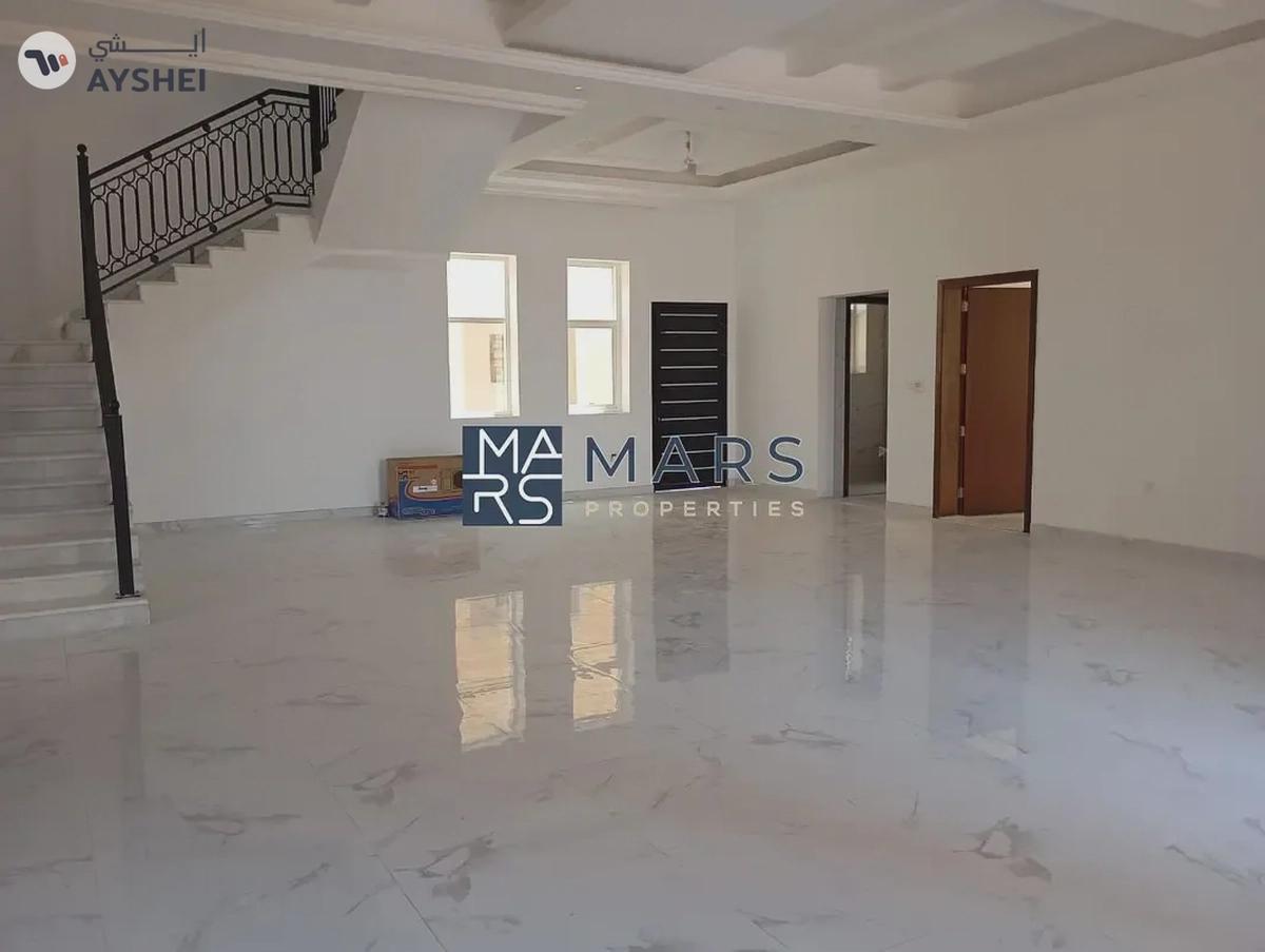 Villa for sale with a modern design directly from the owner without an intermediary-4-4